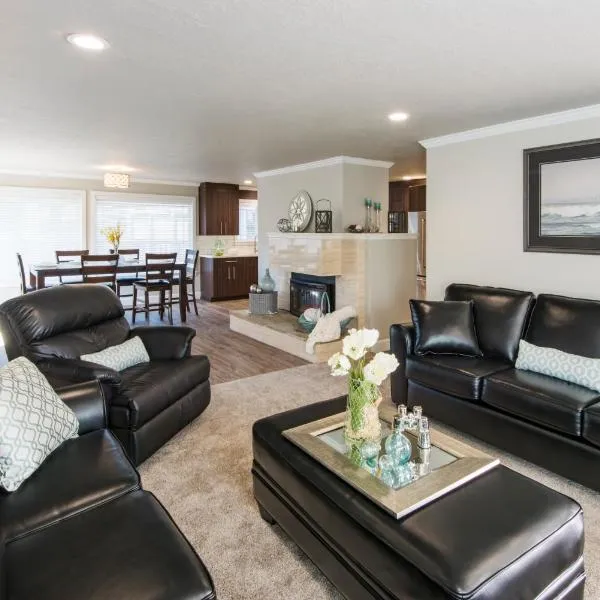 Beach Drive Suites, hotel in Seaside
