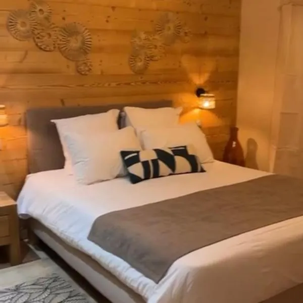 Hôtel Les Quatre Saisons, hotel in Dullin