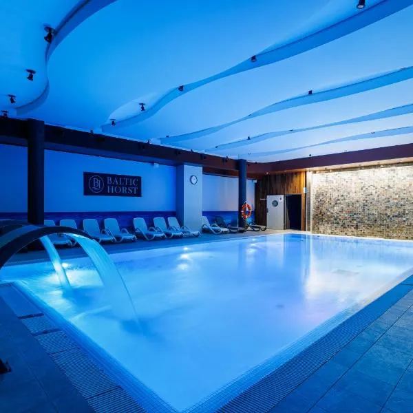Apartamenty Baltic Horst Basen & Restauracja, ξενοδοχείο σε Niechorze