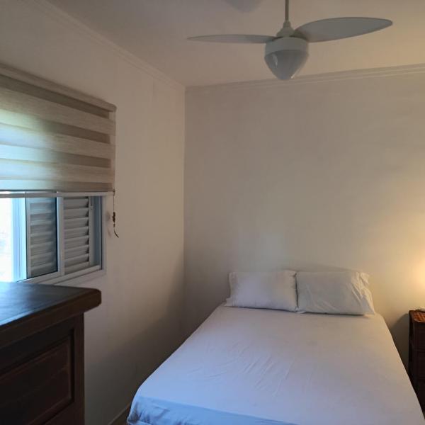 Apartamento para 6 pessoas perto do SESC Bertioga a 600m da praia