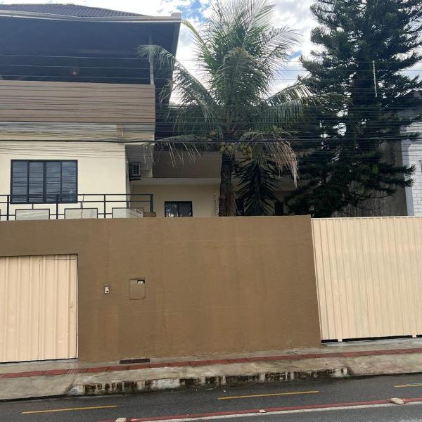 Casa COM PISCINA EM BAL CAMBORIU 14 PESSOAS