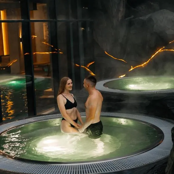 Rest&Ski Spa Resort, hotelli kohteessa Bukovel