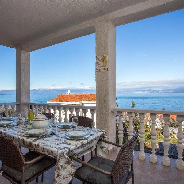 Olivista Croatia Apartments, hotel en Njivice