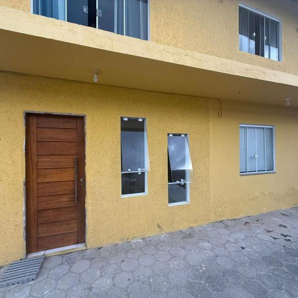 Casa aconchegante a poucos passos da praia! - Foto 5