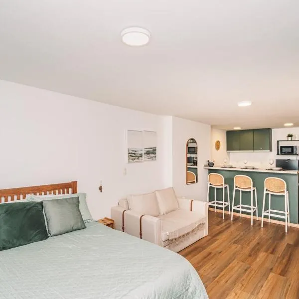 Studio completo - com muito conforto e qualidade: Juiz de Fora'da bir otel