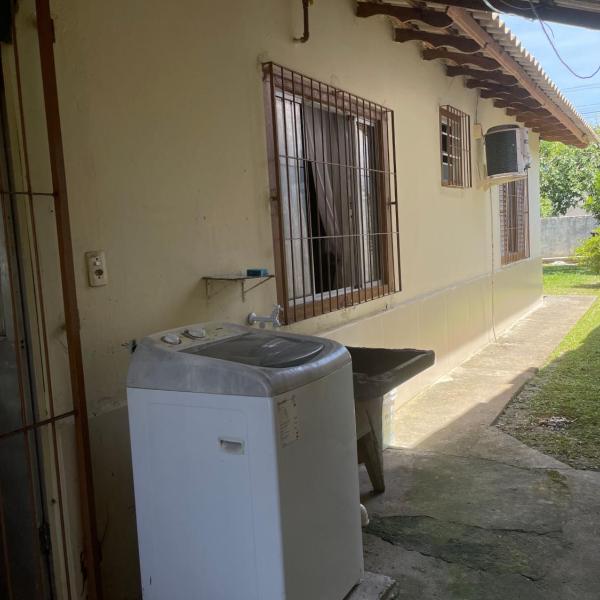 Casa da Dona Edi 200 m da Praia Ar-Condicionado WiFi Até 8 Pessoas - Foto 3