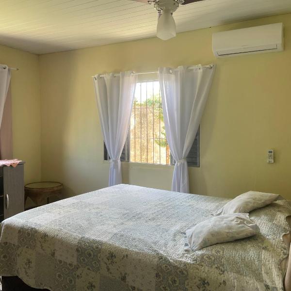 Casa da Dona Edi 200 m da Praia Ar-Condicionado WiFi Até 8 Pessoas - Foto 2
