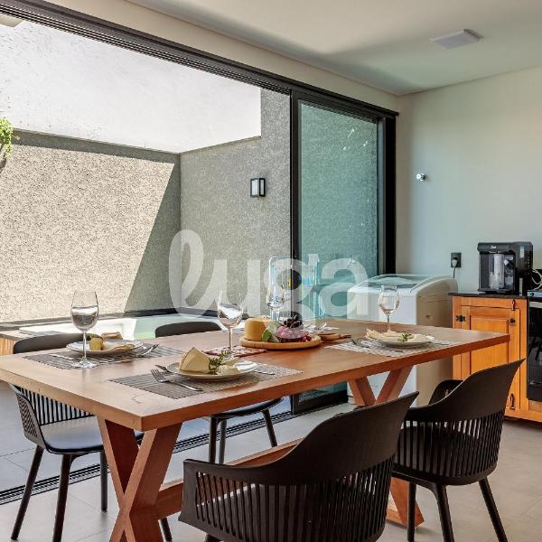 LUGA Relax House com Jacuzzi