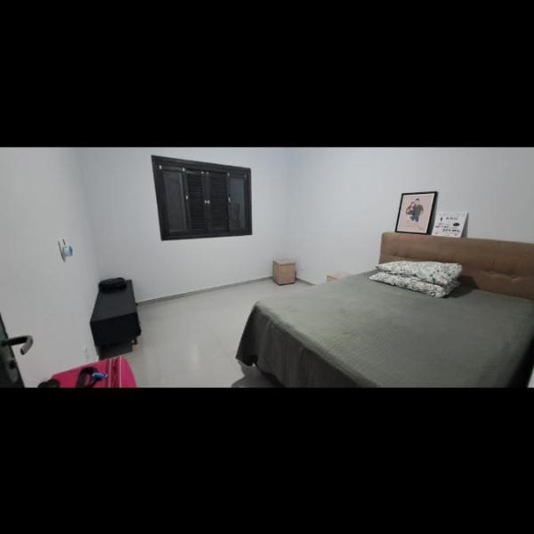 Casa próximo a beira mar, próximo de mercados e farmácias e bem localizada - Foto 5