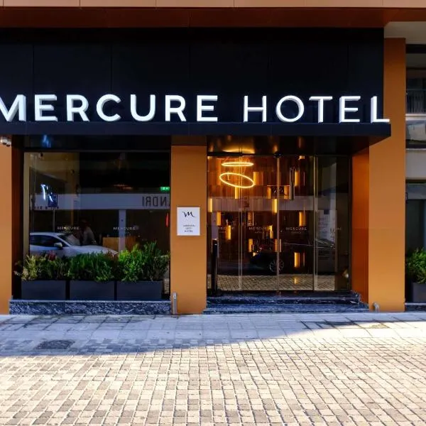Mercure Larnaca Finikoudes Beach, hotel v destinaci Larnaka