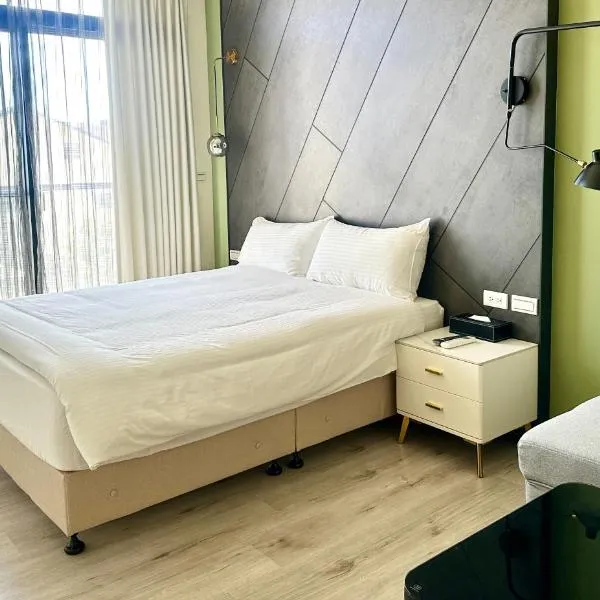 北緯23點5度民宿-車位可預訂, Hotel in Hualien