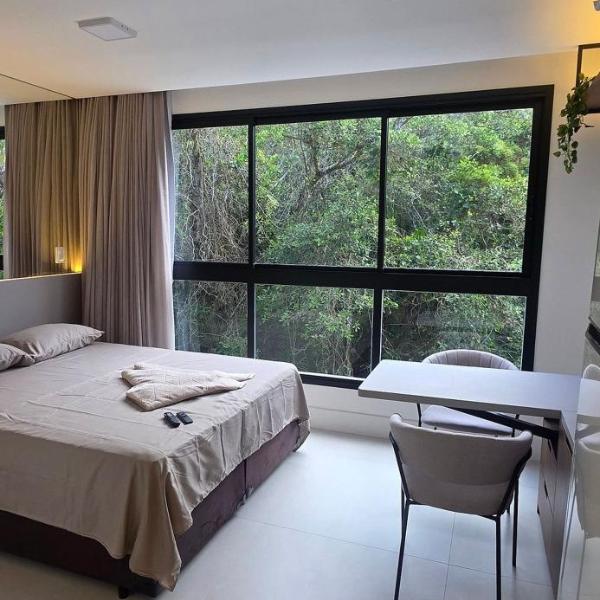 L18 Estadia Premium com Piscina no Rooftop