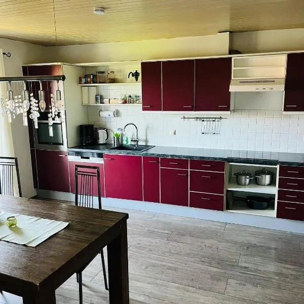 Naturhof Selbertinger โรงแรมในSurberg