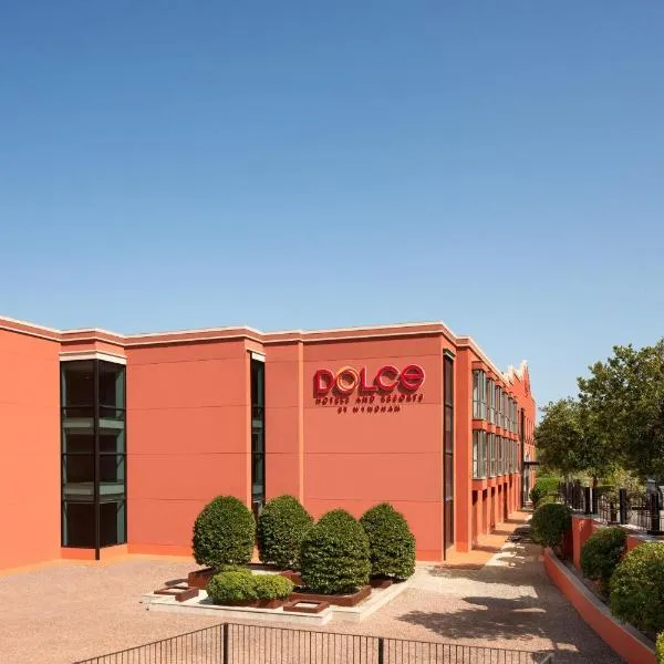 Dolce by Wyndham Barcelona Resort, ξενοδοχείο σε Sant Esteve Sesrovires