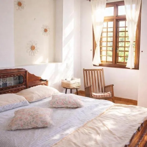 Cá Homestay, готель у місті Туйхоа