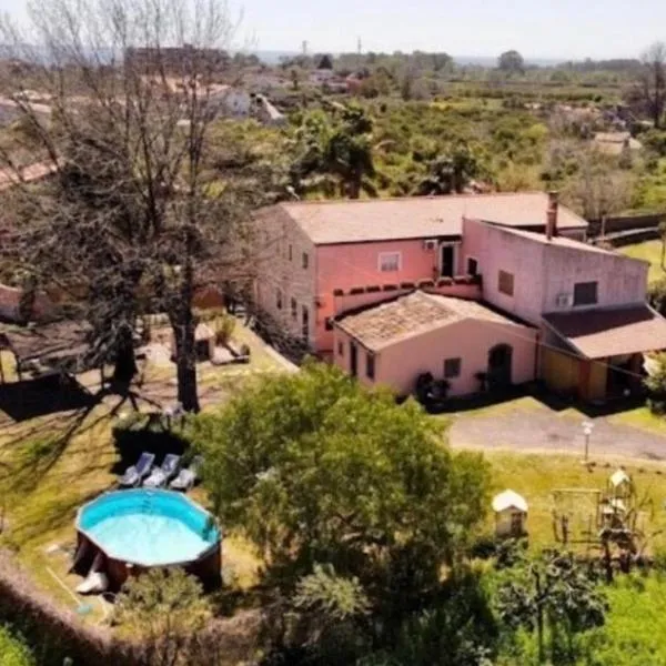 Villa Nadira, hotel in Giardini-Naxos