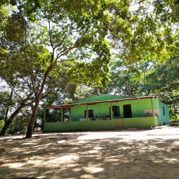 Rancho as margens do Rio São Francisco
