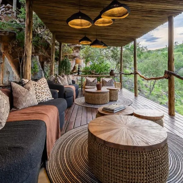 Buffalo Ridge Safari Lodge, hotel a Madikwe Game Reserve