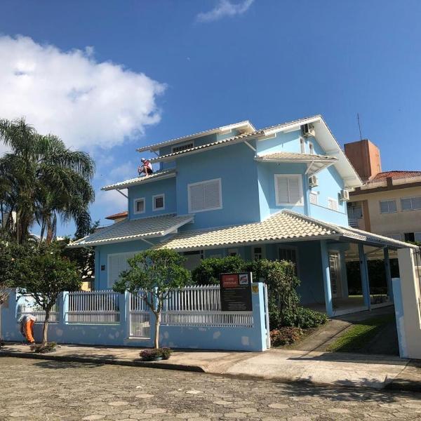 Casa Azul -Casa com 4 quartos perto da praia