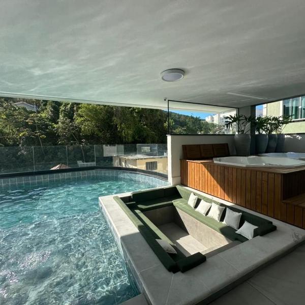 Jacuzzi e Piscina Aquecida • 120 m da Praia