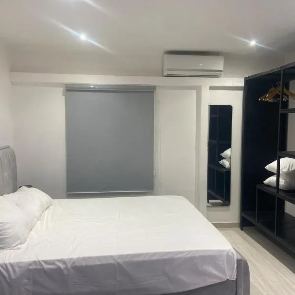 Apartamento T0 Family House, hotel in Luanda