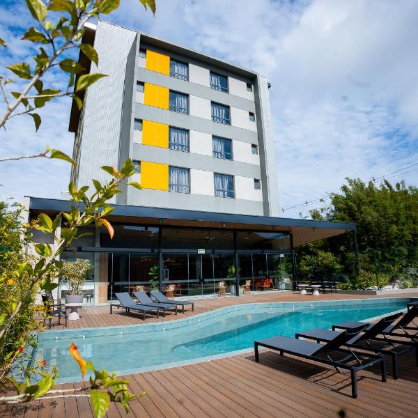 Liwe Hotels