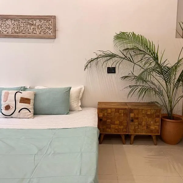 Prithvi Hotel - Aesthetic Quite Rooms In Upper Tapovan with free airport pickup for 7 or more nights booking, hotel in Rishikesh