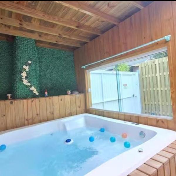 Casa com jacuzzi