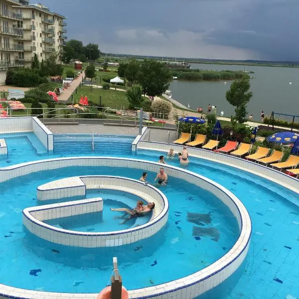 Aqua Apartman Panoráma, hotell sihtkohas Velence