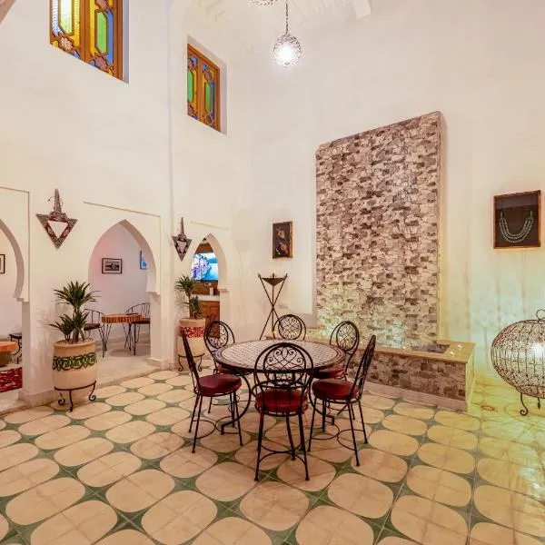 Riad Cherifa Breakfast and Jacuzzi Terrace, hôtel à Marrakech