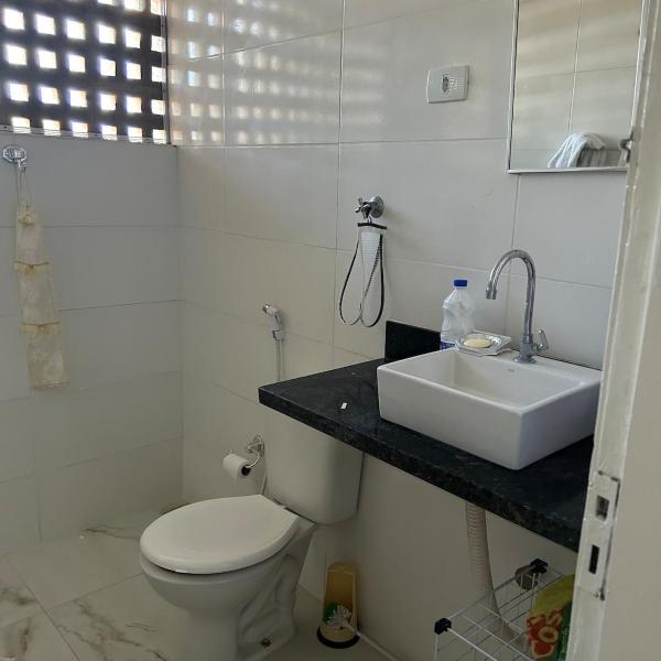 Casa ampla e completa a poucos passos da praia! - Foto 3