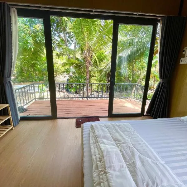Farm Tân Tiến, Hotel in Ấp Bình Thạnh