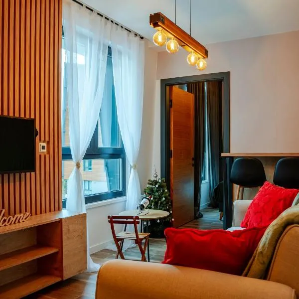 Sky Lux Cozy Nest, hotelli kohteessa Jahorina