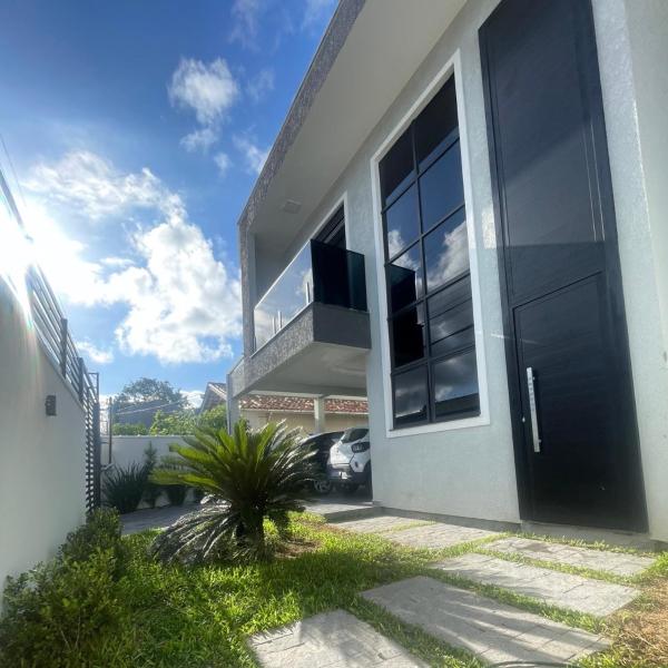 Casa para 10 pessoas com piscina