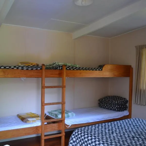 Te Mata Lodge, hotel in Tapu