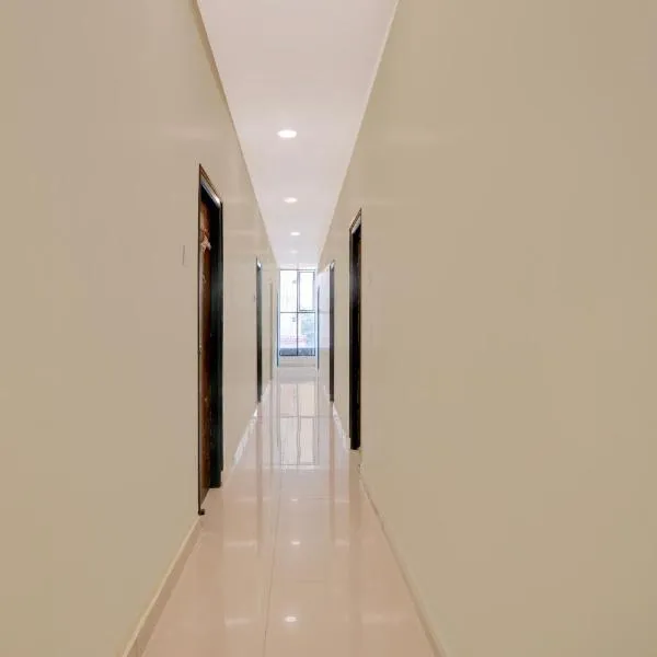 Super Hotel O RB Classic Inn, hotel i Kottapalli