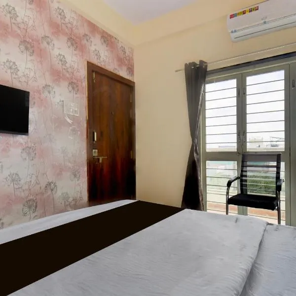 Super Hotel O Aura Suiites, khách sạn ở Kharadi