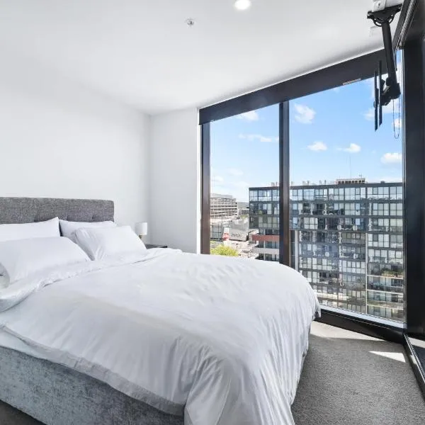 Elegant Top Floor 1BR, Sleeps 4, City Views, hotel em Canberra