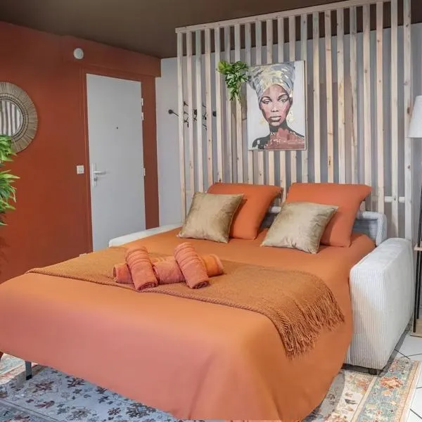 Expo & Event Stay Eurexpo LDLC Groupama Stadium OL, hotel sa Décines-Charpieu