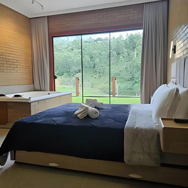 Chalés confortáveis com hidromassagem e vista para lago - Foto 2
