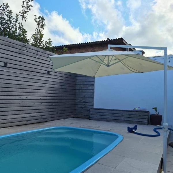 Casa ampla com piscina para Temporada