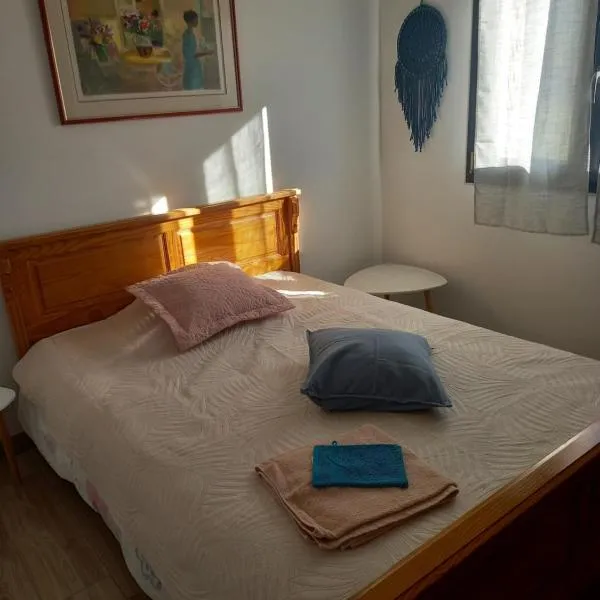 Chez kiki: Uxegney şehrinde bir otel