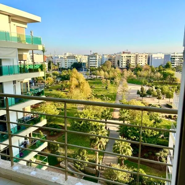 Appartement avec vue sur parc et Wifi 100 Mo illimité !, hotel in Fez