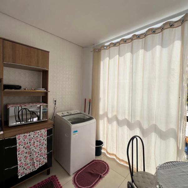 Apartamento completo a 900 metros da praia