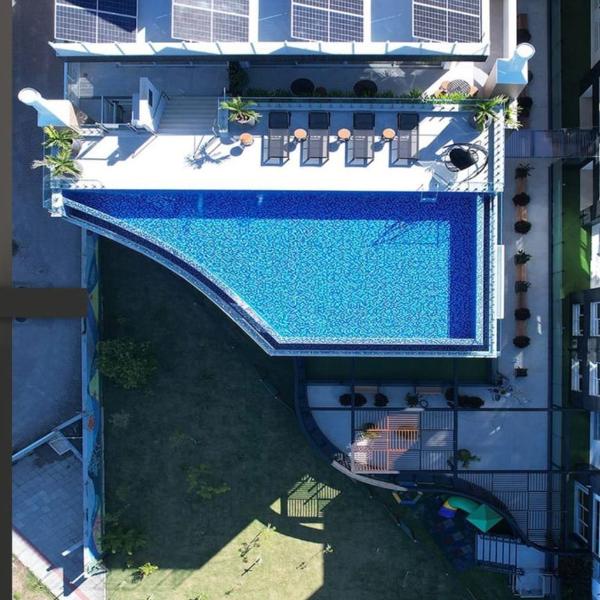 apto com piscina infinita com vista para o mar - Foto 4