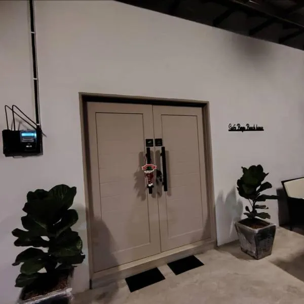 Bayu Beach House, hotel in Cherating