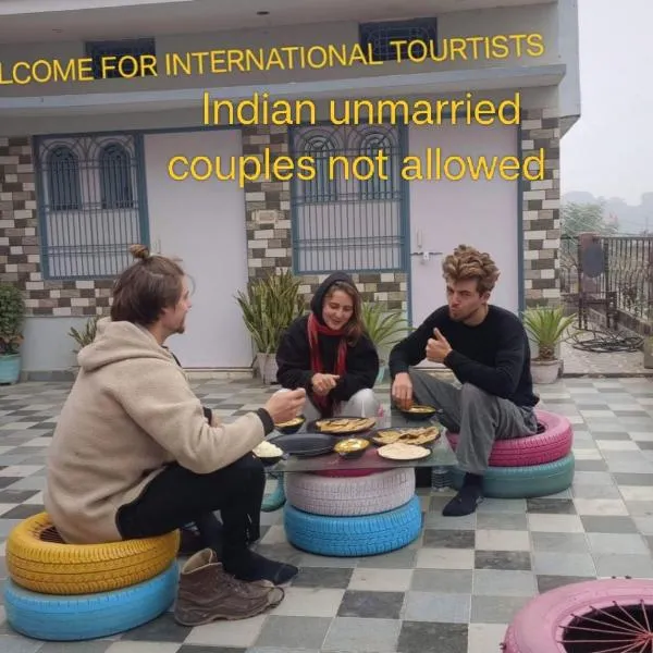 Mohit Paying Guest House, hotel in Benares