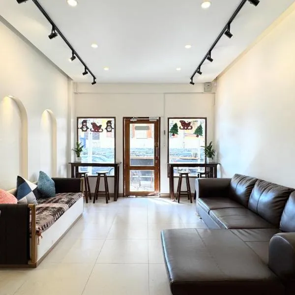 MaMa Hostel CNX, готель у Чіангмаї