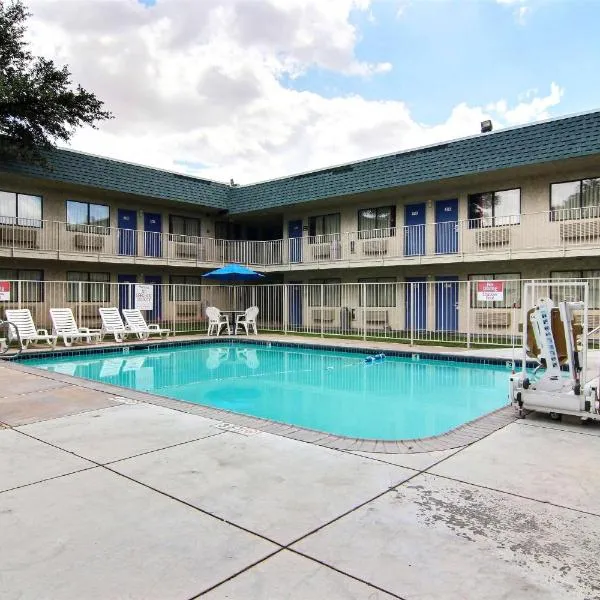 Motel 6-Fort Stockton, TX, hotel in Fort Stockton