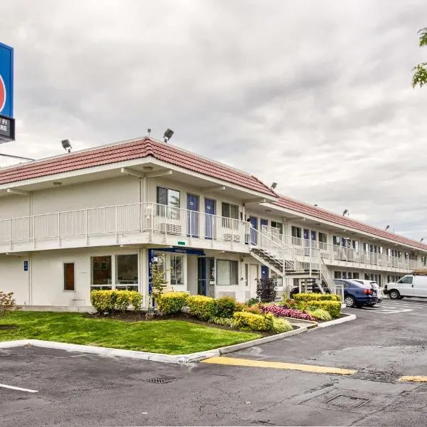 Motel 6-Everett, WA - South, hotel v destinaci Wintermutes Corner